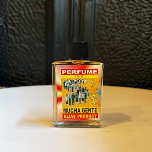 Mucha Gente Perfume
